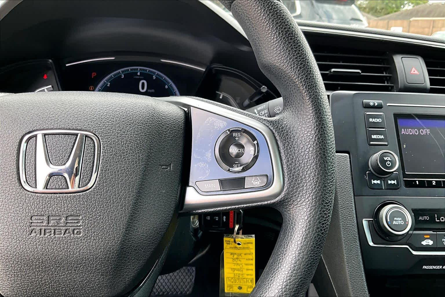 2019 Honda Civic Sedan photo 23 of 30