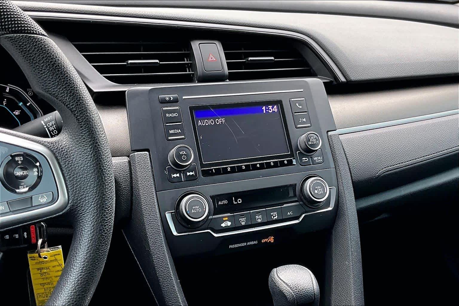 2019 Honda Civic Sedan photo 7 of 30