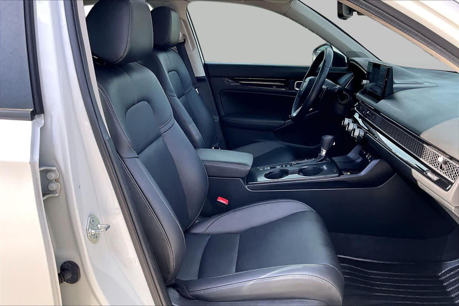 2024 Honda Civic photo 9 of 37