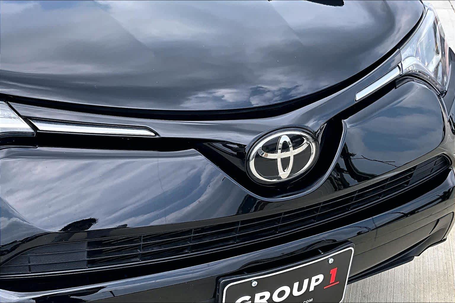 2018 Toyota RAV4 LE Black at AutoNation USA Katy