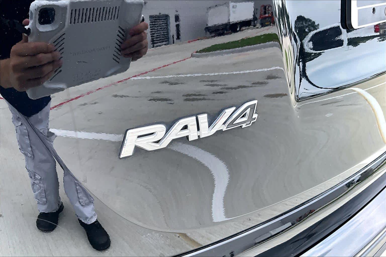 2018 Toyota RAV4 LE Black at AutoNation USA Katy
