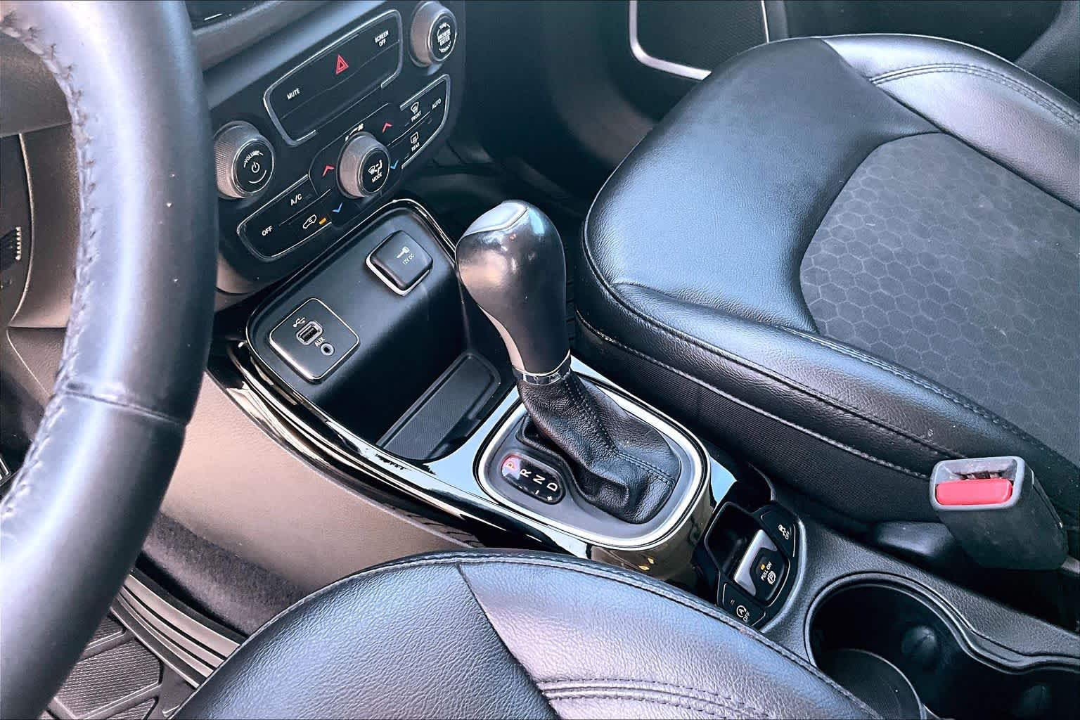 2018 Jeep Compass Altitude Diamond Black Crystal Pearlcoat at Mac Haik CDJR North Houston