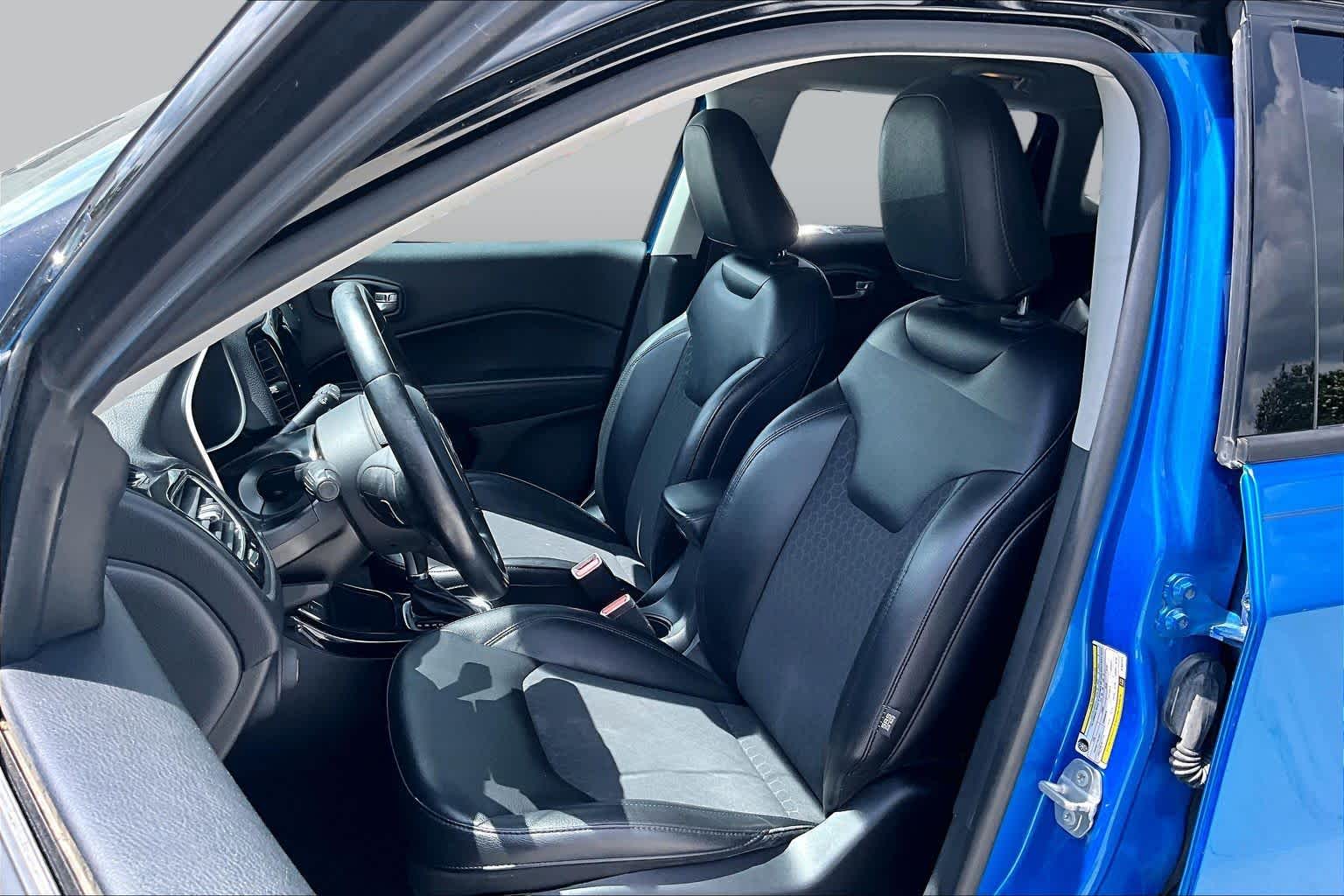 2019 Jeep Compass Altitude Laser Blue Pearlcoat at HGreg Houston