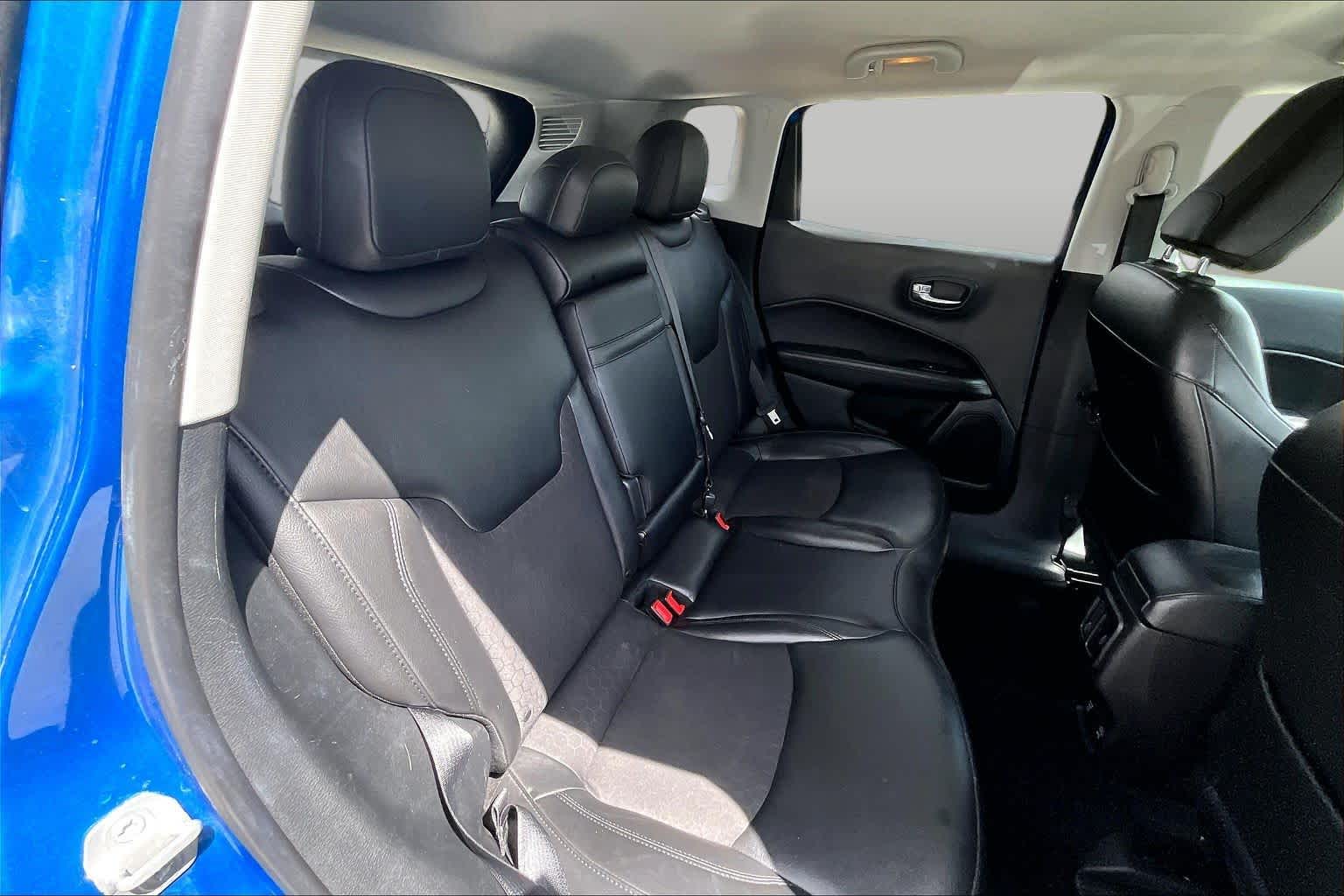 2019 Jeep Compass Altitude Laser Blue Pearlcoat at HGreg Houston
