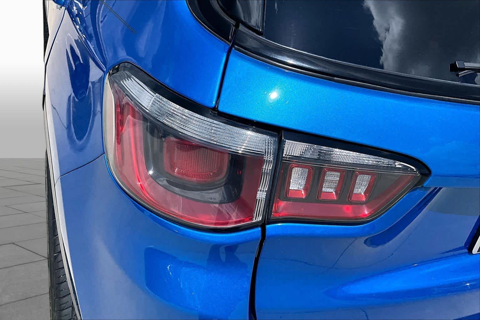 2019 Jeep Compass Altitude Laser Blue Pearlcoat at HGreg Houston
