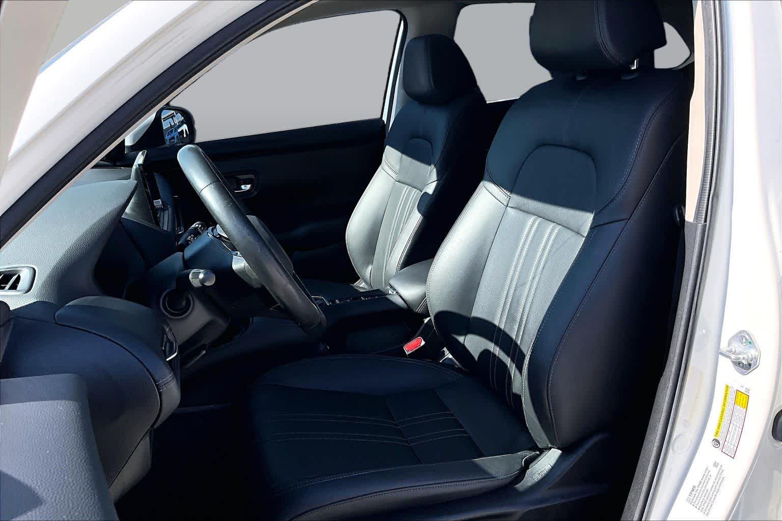 2024 Honda HR-V photo 8 of 31