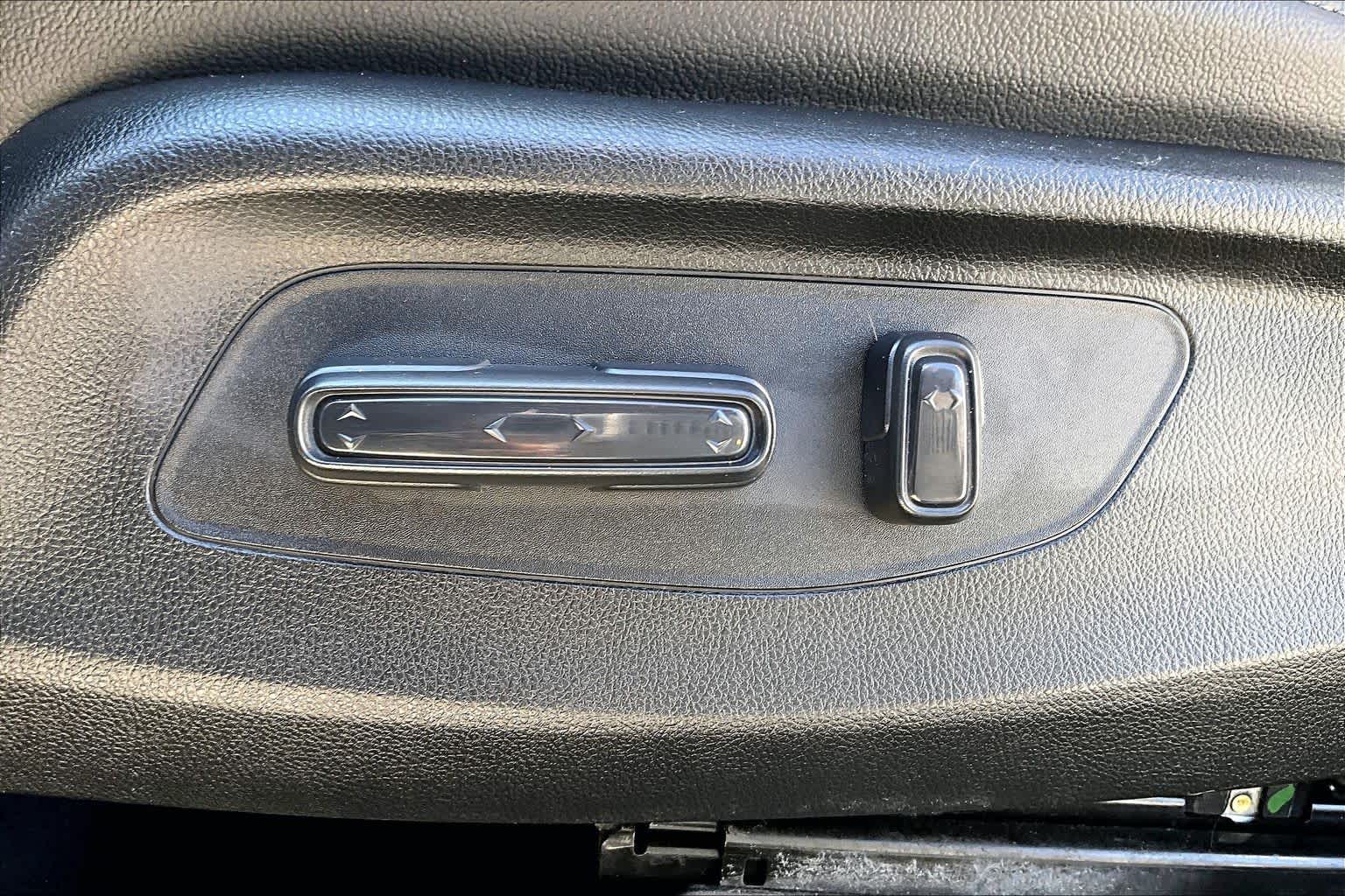 2024 Honda HR-V photo 28 of 31