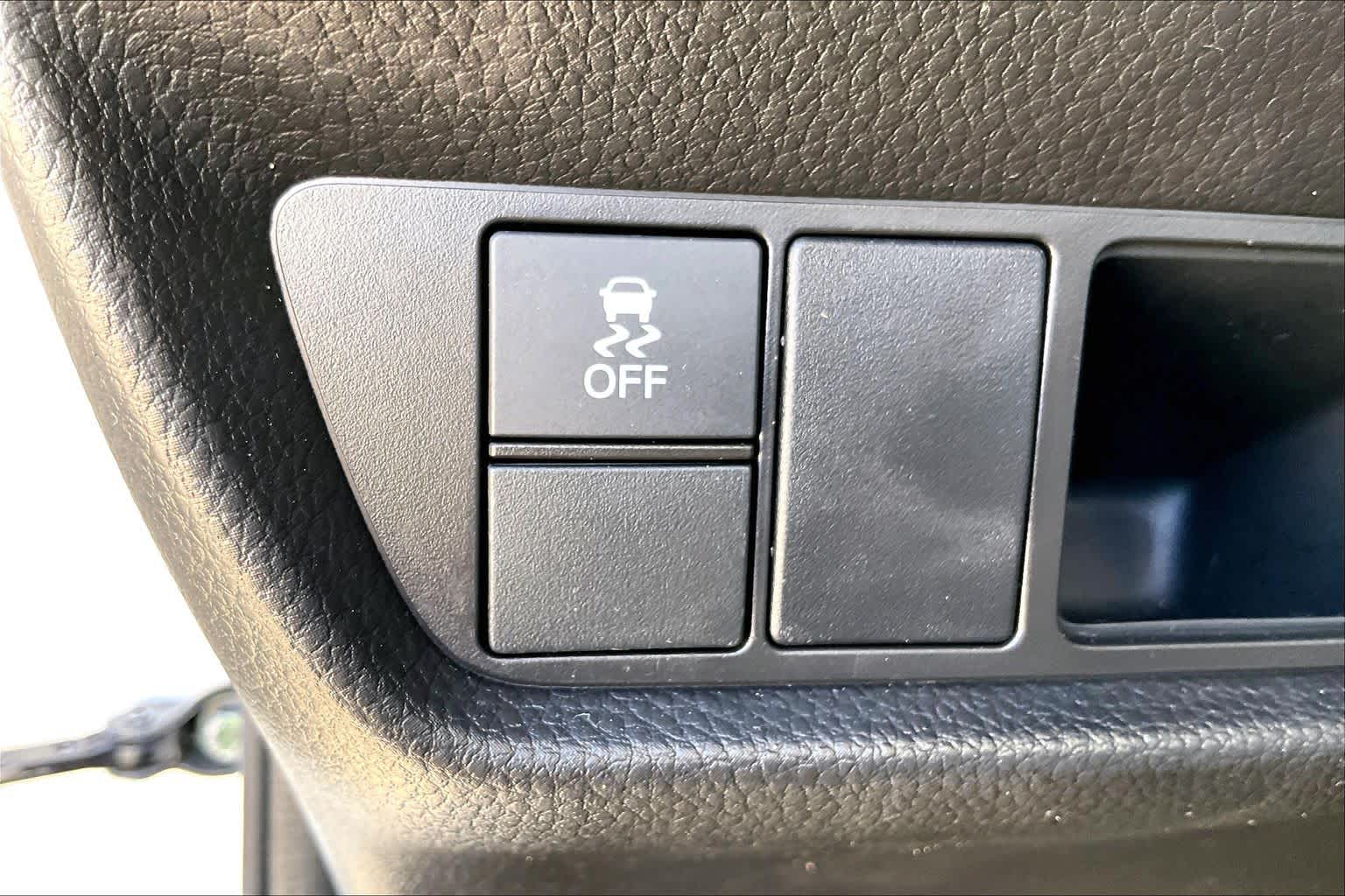 2024 Honda HR-V photo 30 of 31