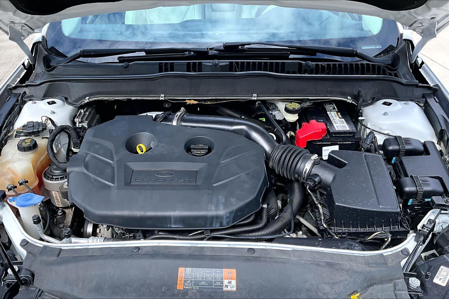 2016 Ford Fusion photo 27 of 31