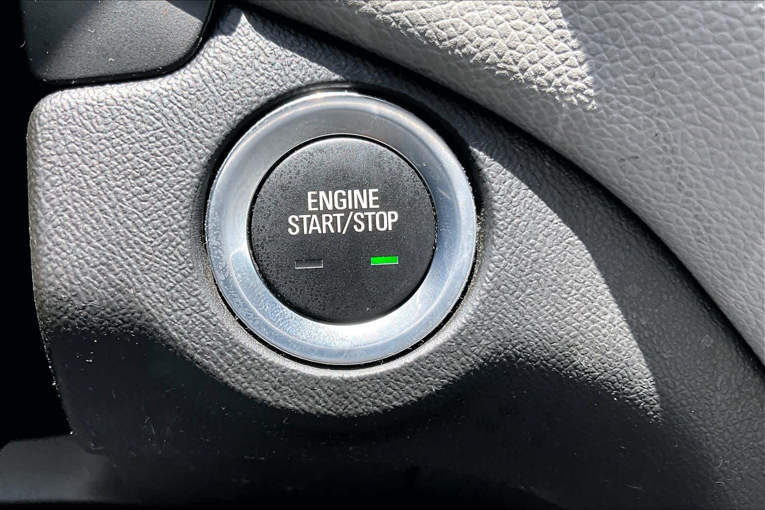 2021 Chevrolet Equinox LS Midnight Blue Metallic at AutoNation USA Houston