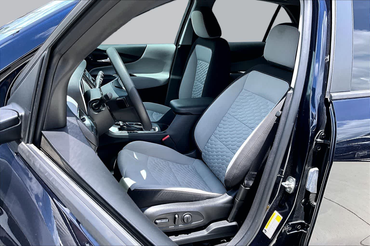 2021 Chevrolet Equinox LS Midnight Blue Metallic at AutoNation USA Houston