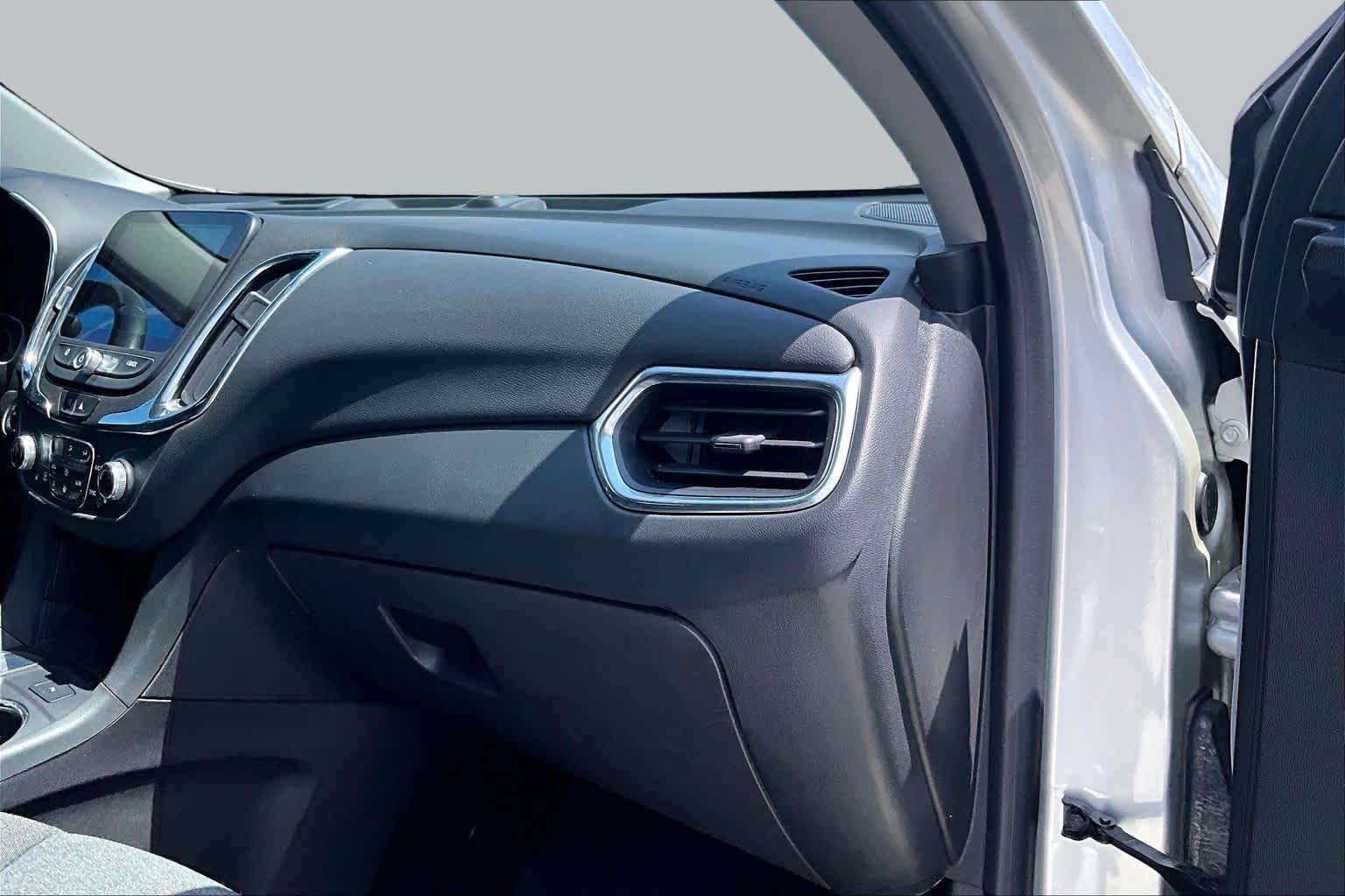 2022 Chevrolet Equinox LT Silver Ice Metallic at HGreg Houston