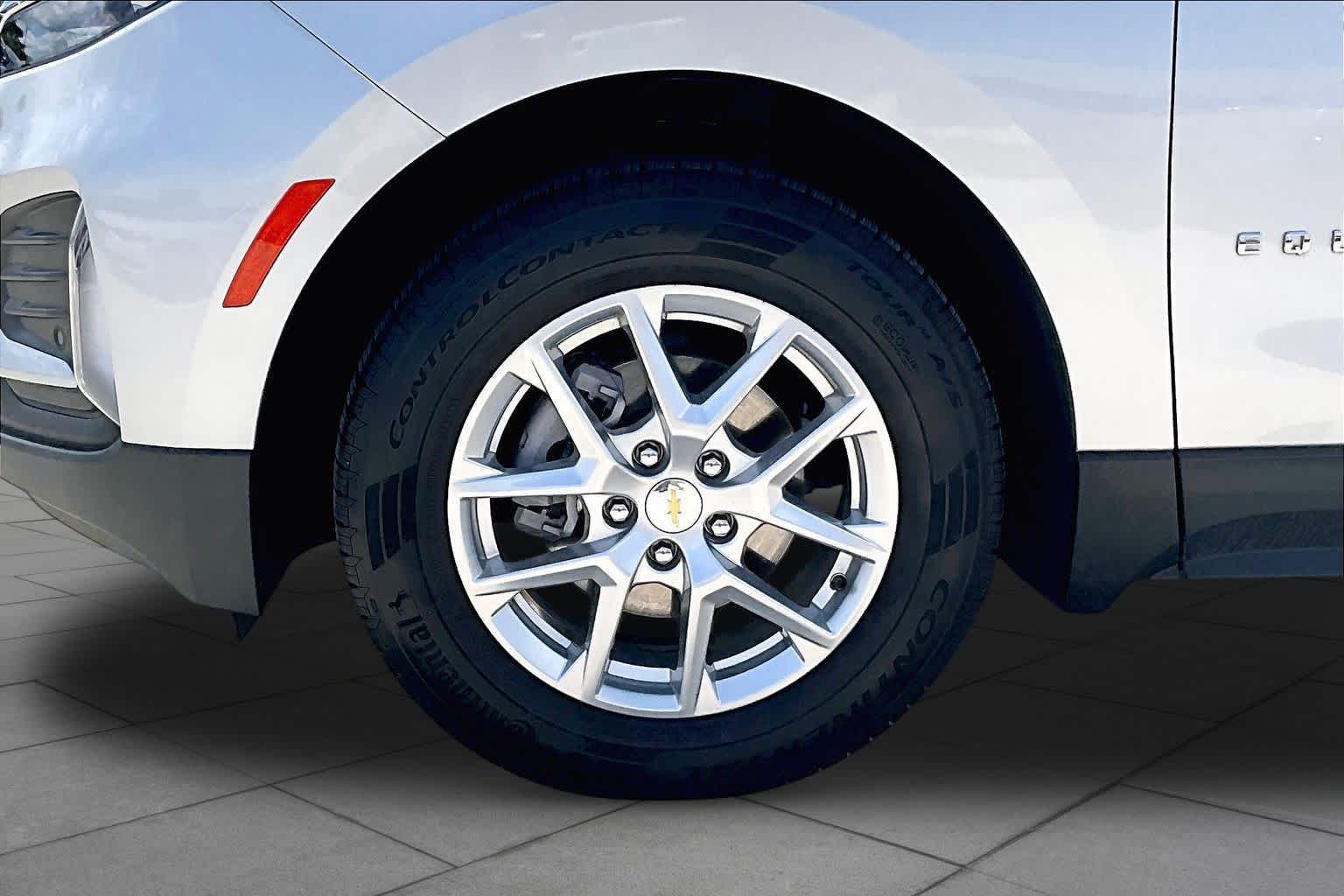 2022 Chevrolet Equinox LT Silver Ice Metallic at HGreg Houston