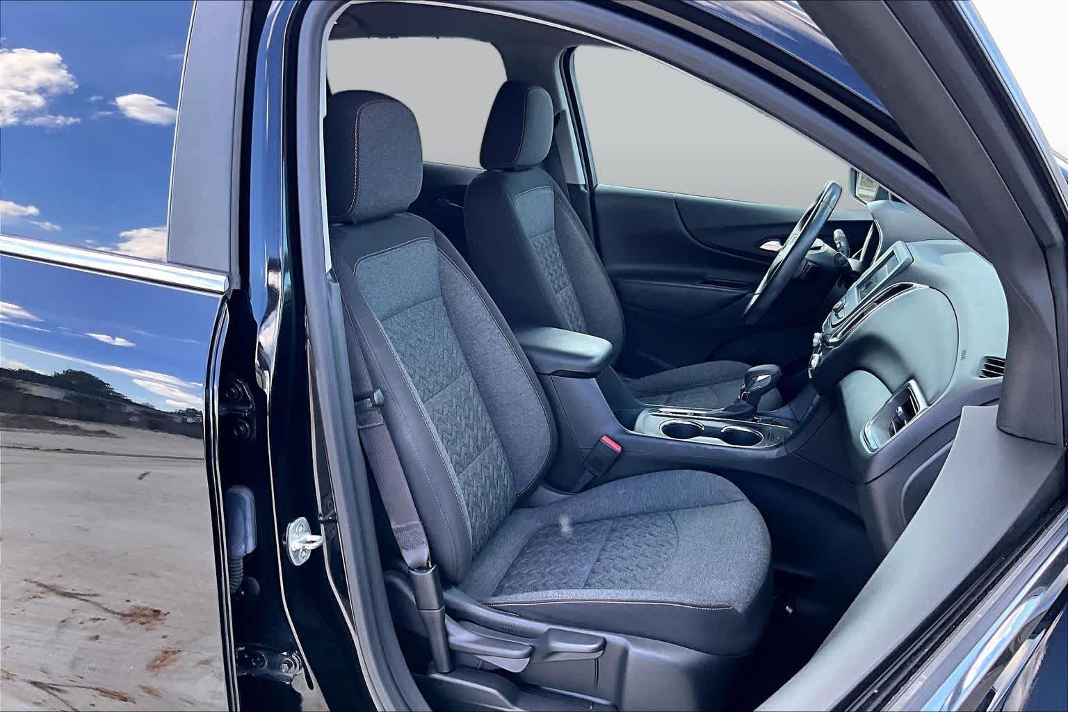 2022 Chevrolet Equinox LT - 8