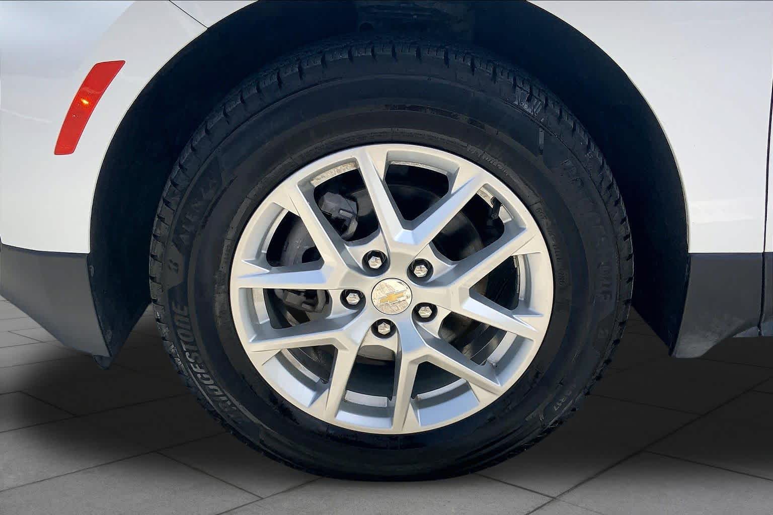 2023 Chevrolet Equinox photo 20 of 62