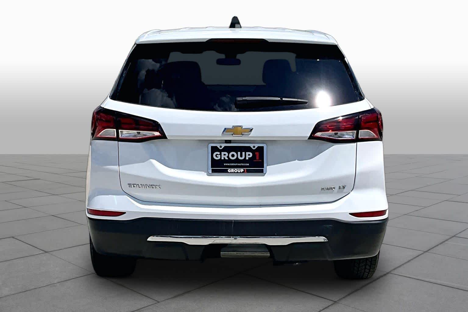2023 Chevrolet Equinox photo 9 of 62