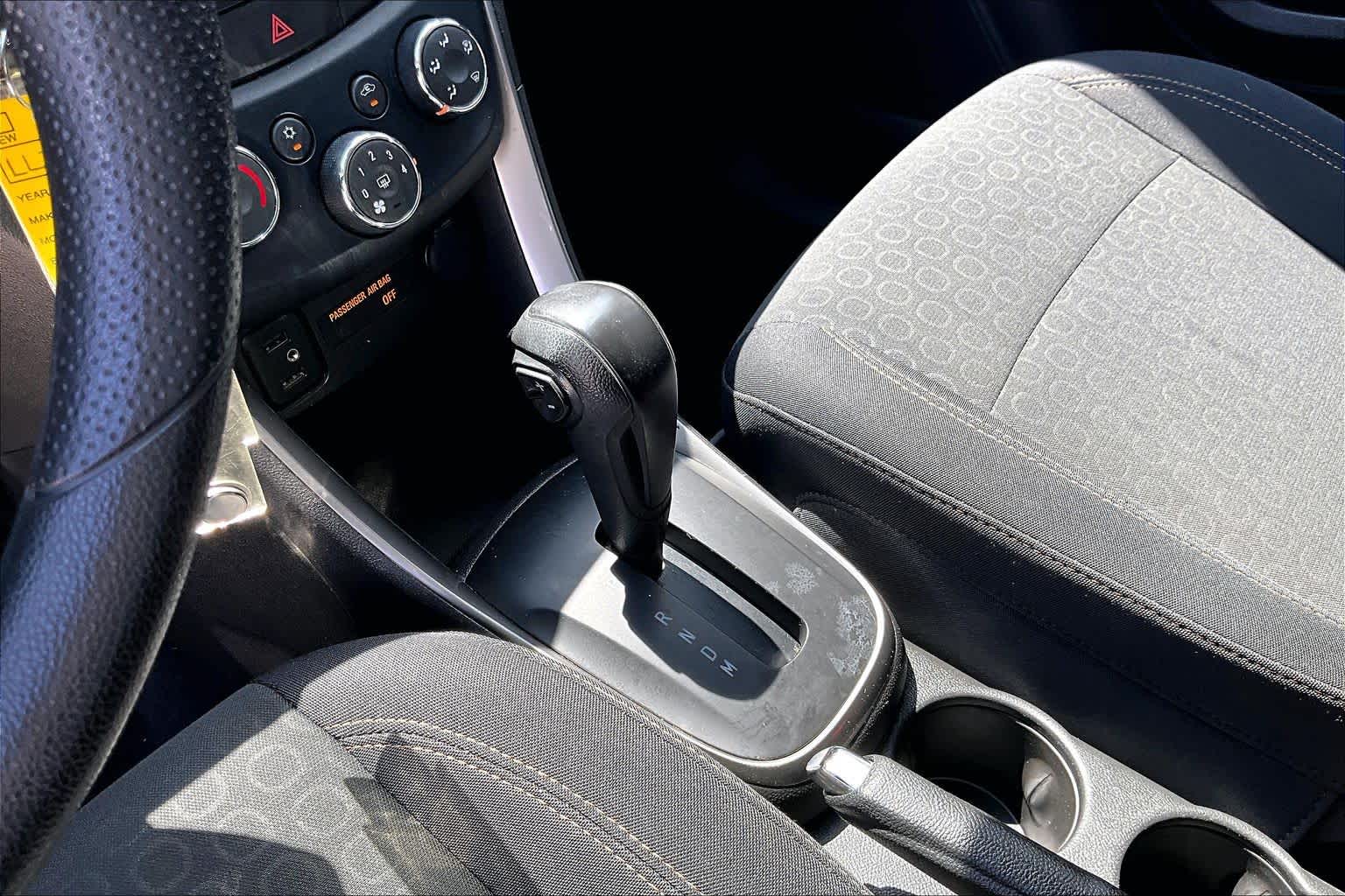 2020 Chevrolet Trax photo 15 of 30