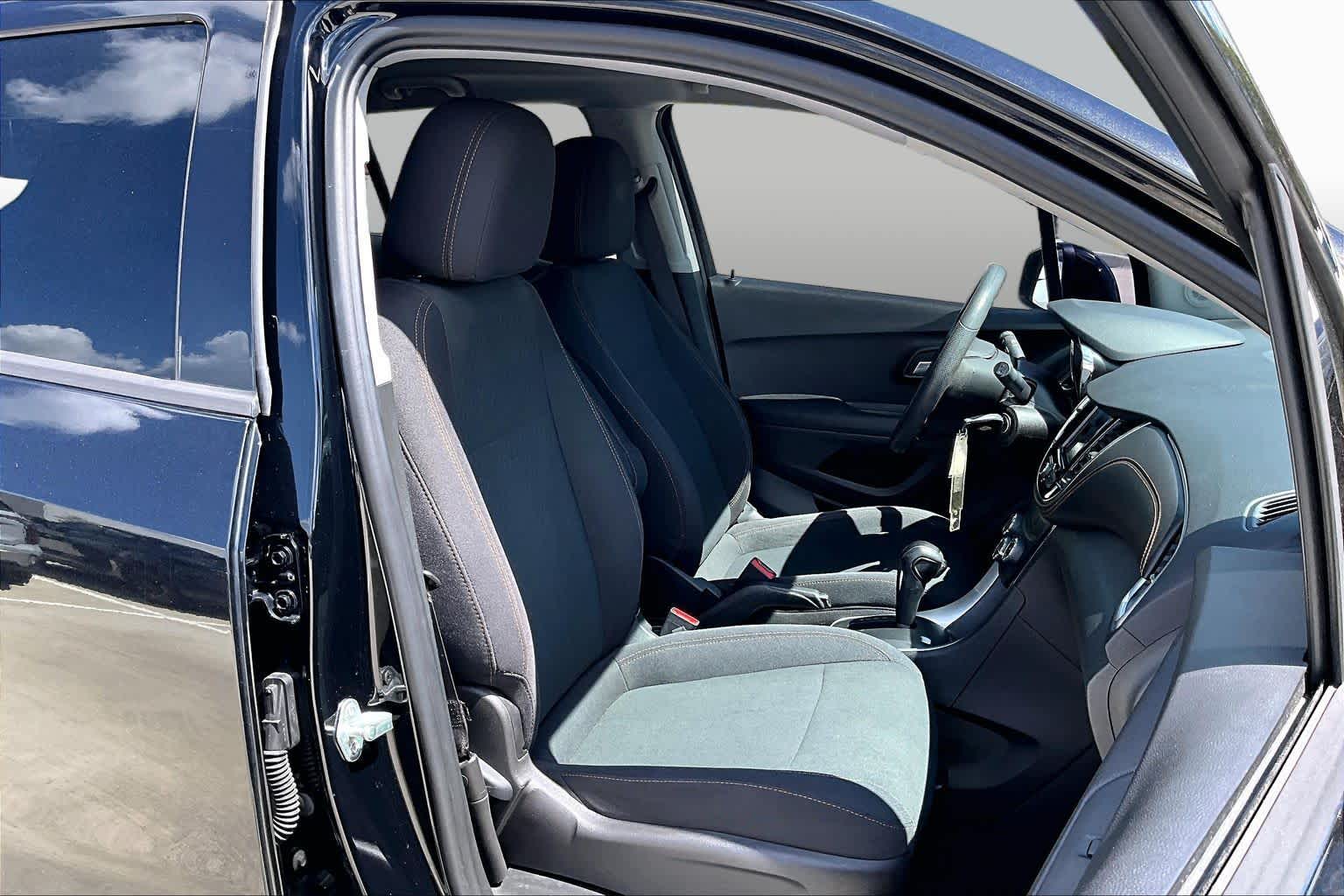2020 Chevrolet Trax photo 9 of 30