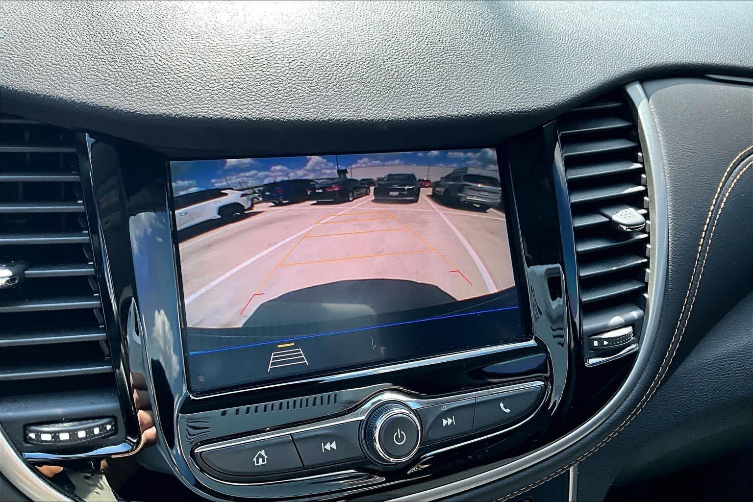 2020 Chevrolet Trax photo 25 of 30