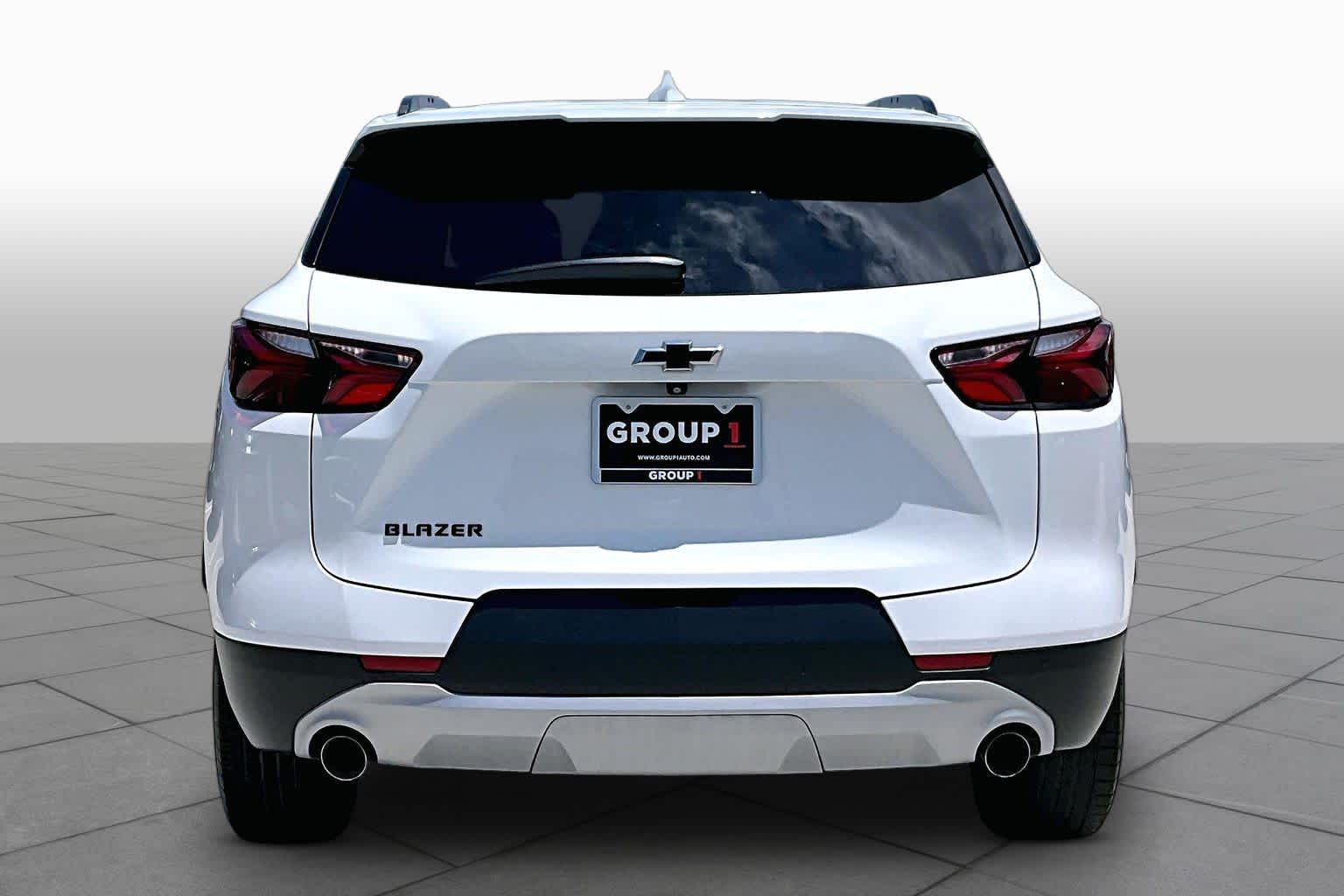 2022 Chevrolet Blazer LT - 4