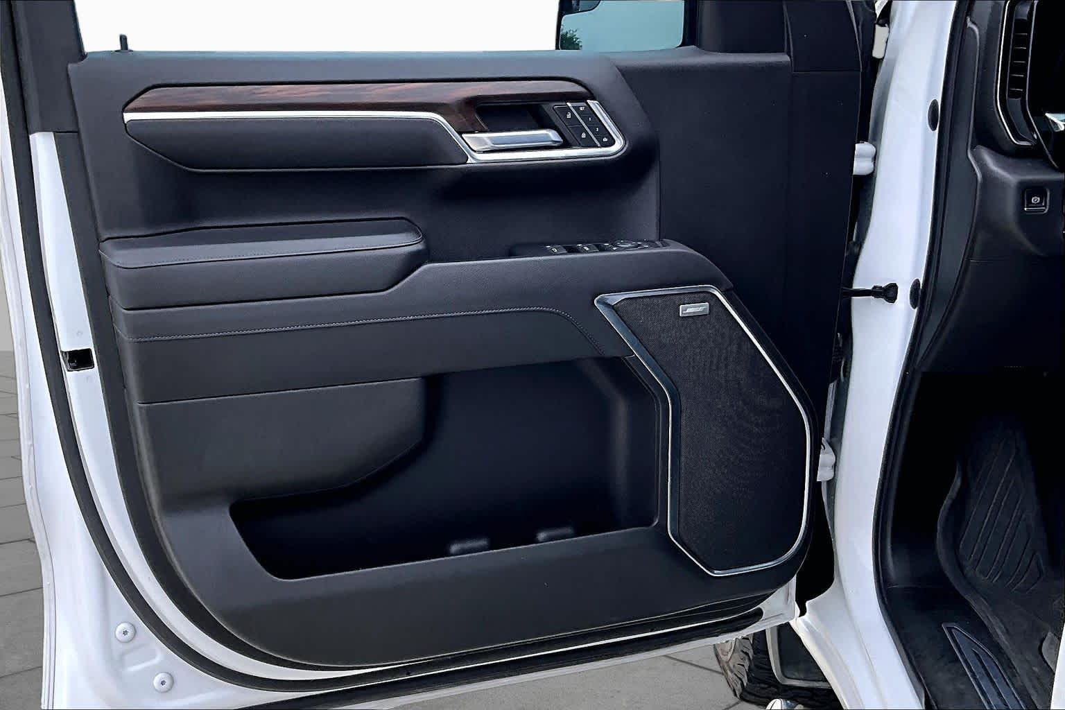 2022 GMC Sierra 1500 SLT White Frost Tricoat at Group 1 Toyota Southwest