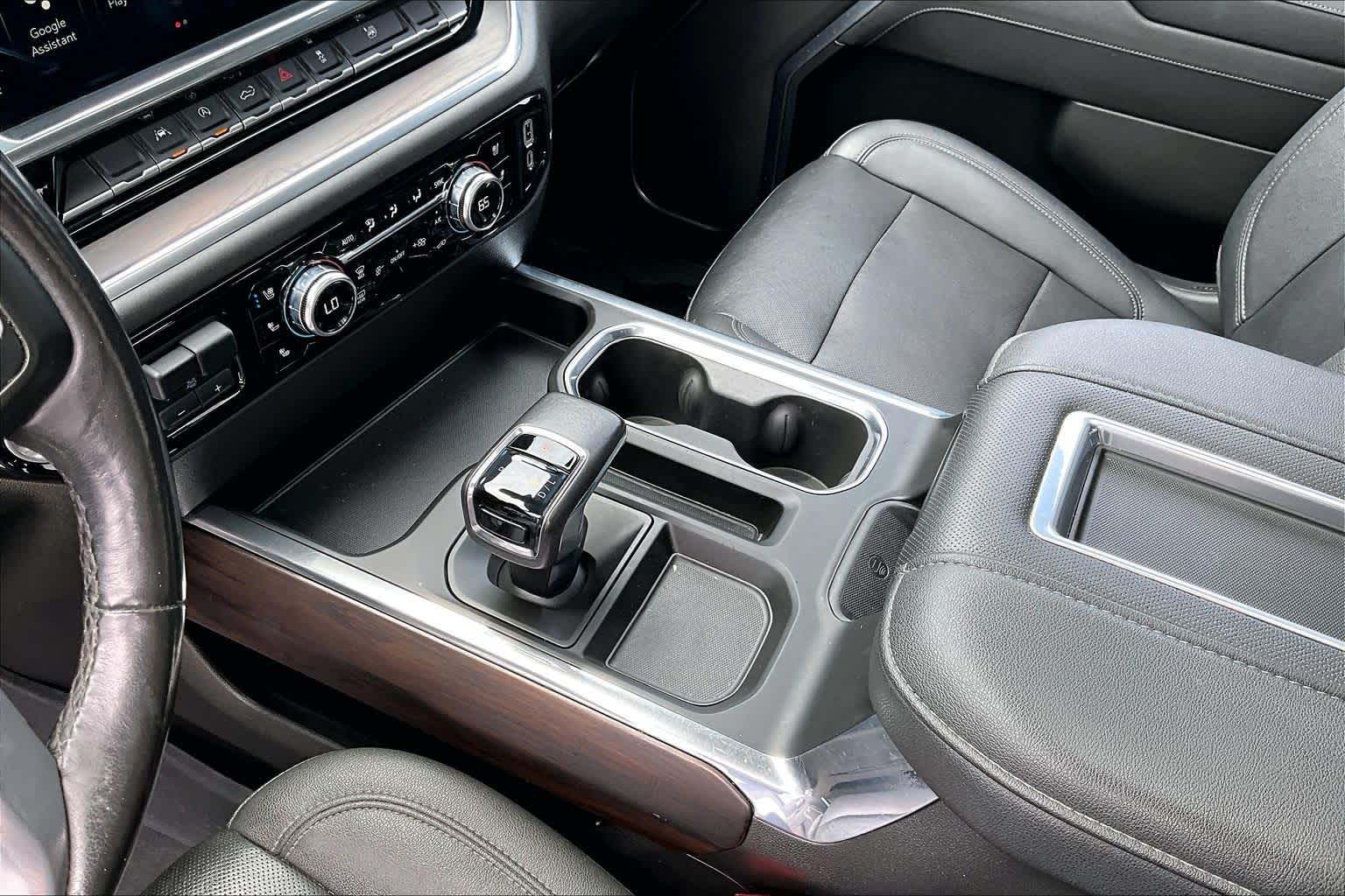 2022 GMC Sierra 1500 SLT White Frost Tricoat at Group 1 Toyota Southwest