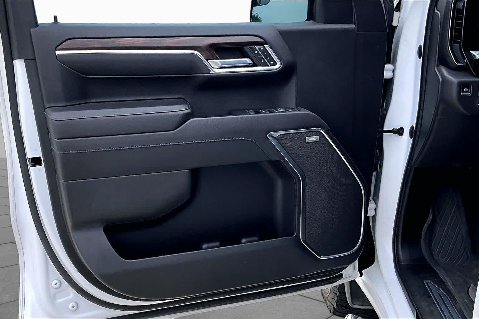 2022 GMC Sierra 1500 SLT White Frost Tricoat at Texan GMC Buick