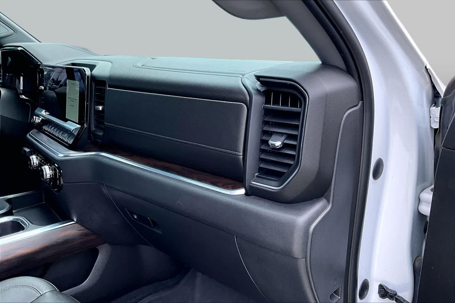 2022 GMC Sierra 1500 SLT White Frost Tricoat at Texan GMC Buick