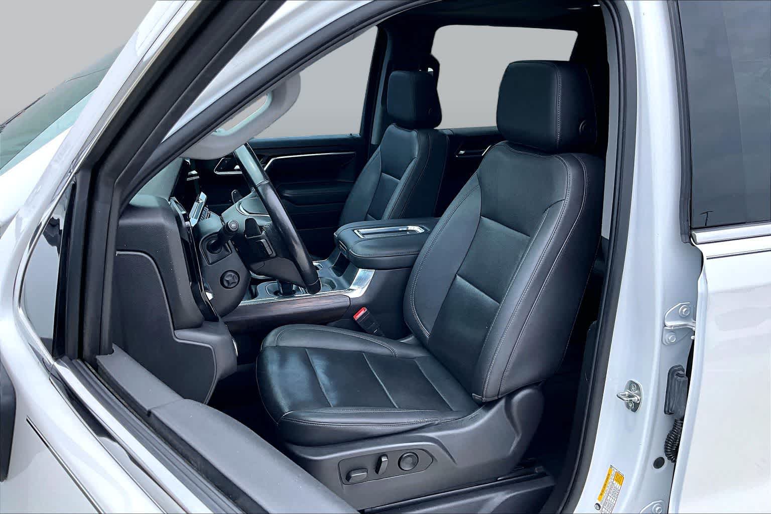2022 GMC Sierra 1500 SLT White Frost Tricoat at Texan GMC Buick