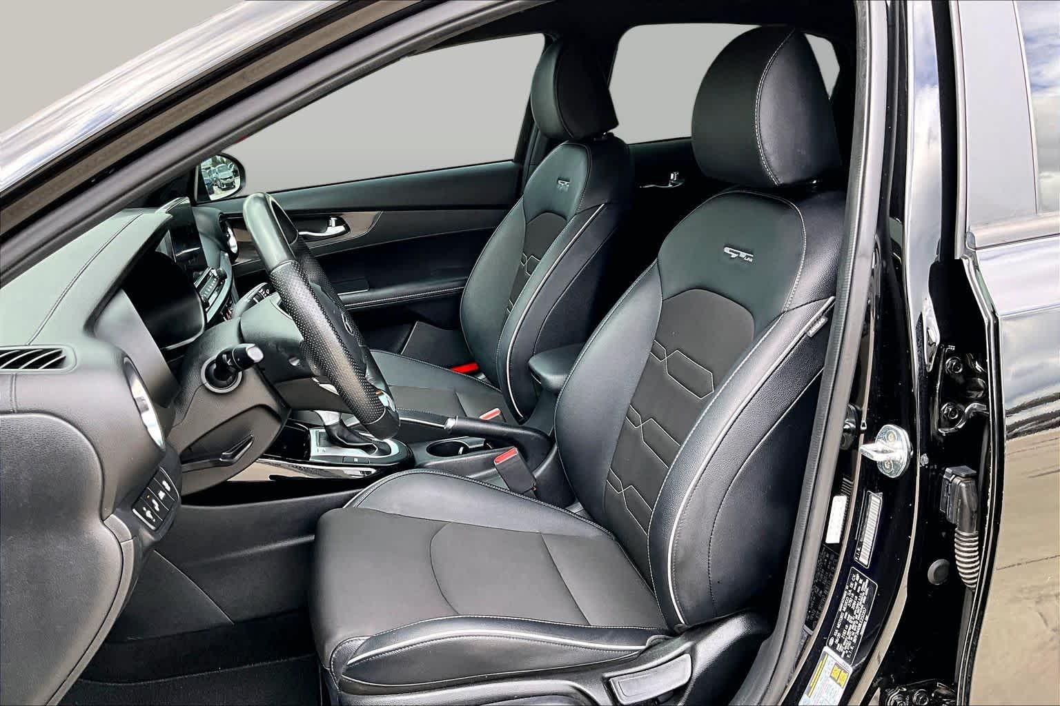 2020 Kia Forte photo 8 of 31