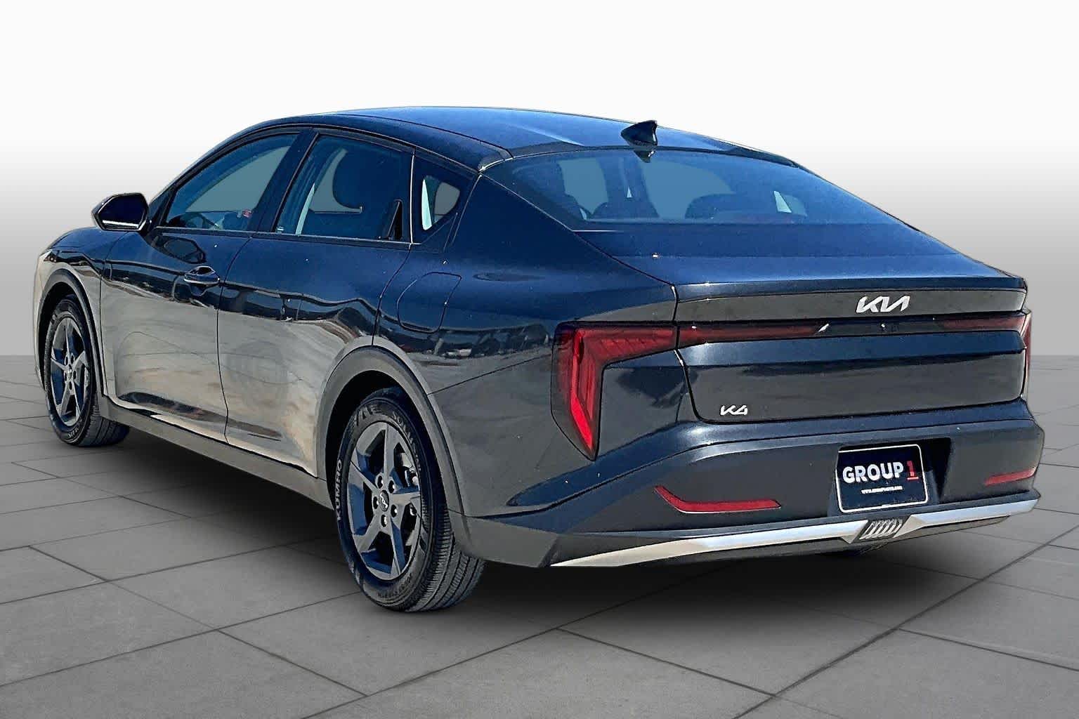 2025 Kia K4 LXS - 10