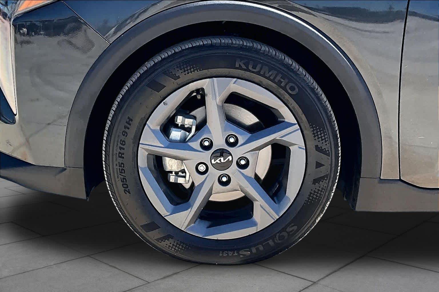 2025 Kia K4 LXS - 9