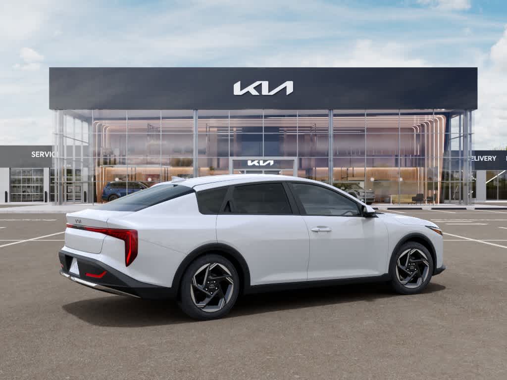 2026 Kia K4 EX Snow White Pearl at Beck & Masten Kia