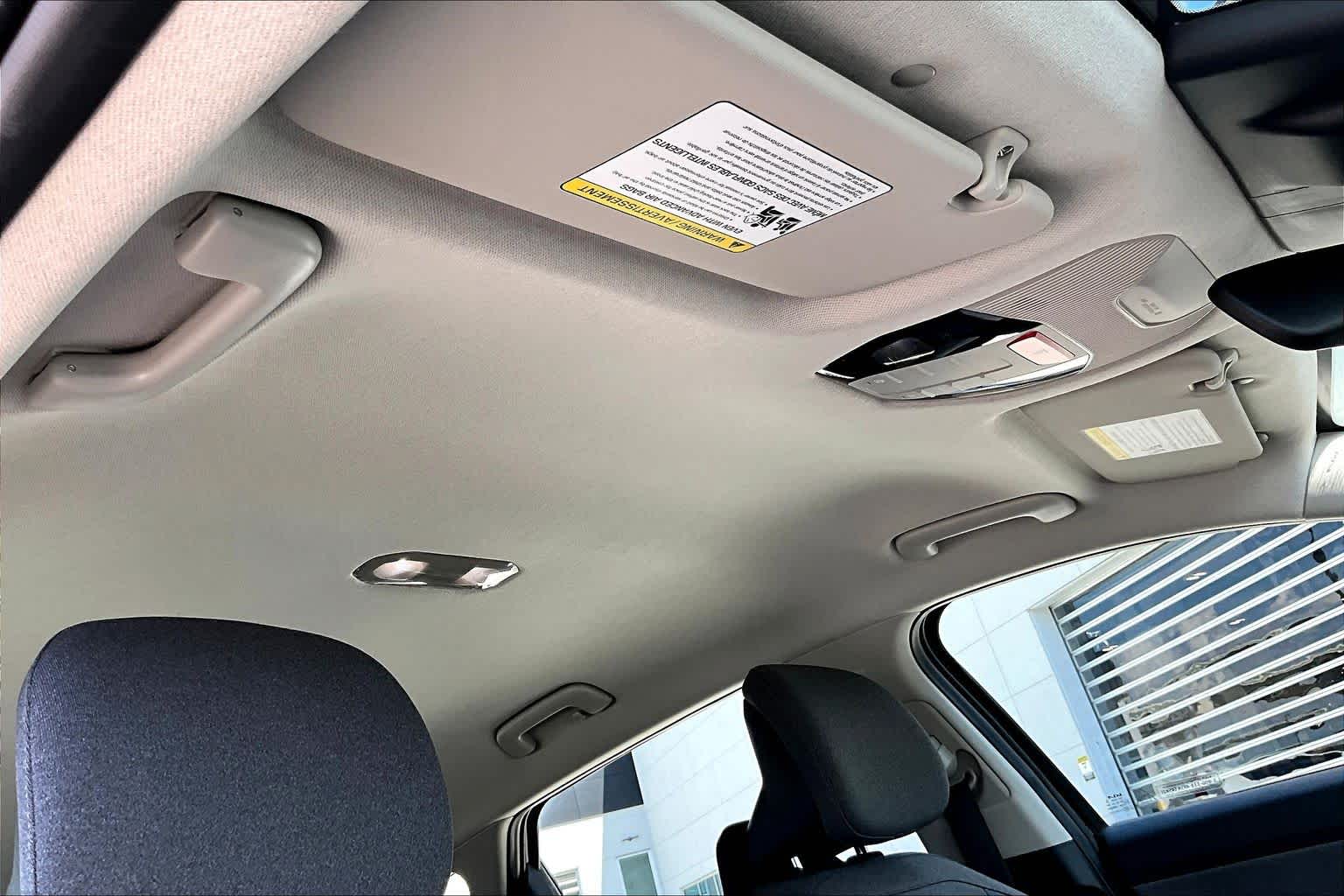 2025 Kia K4 photo 13 of 32