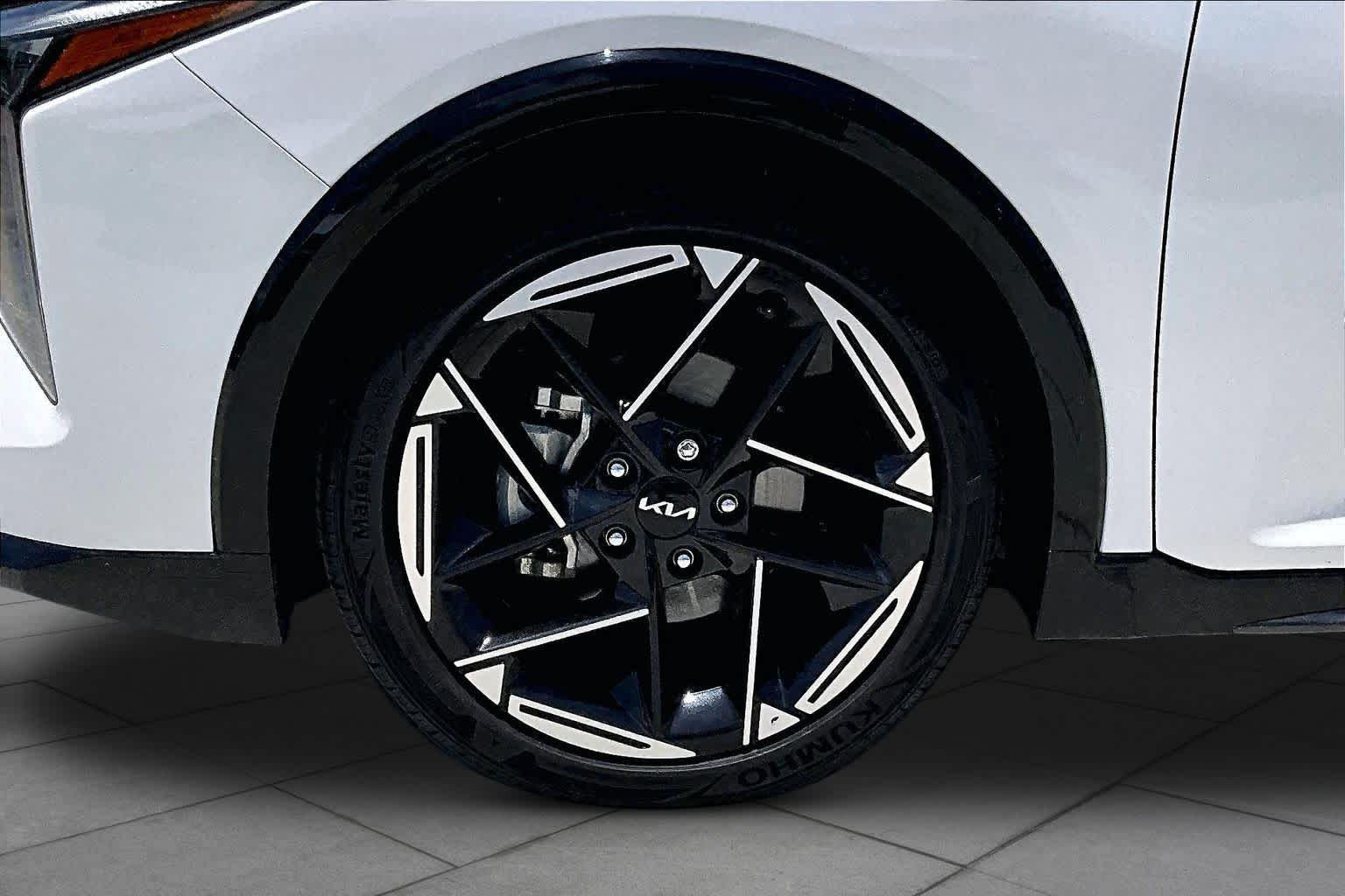 2025 Kia K4 GT-Line - 10