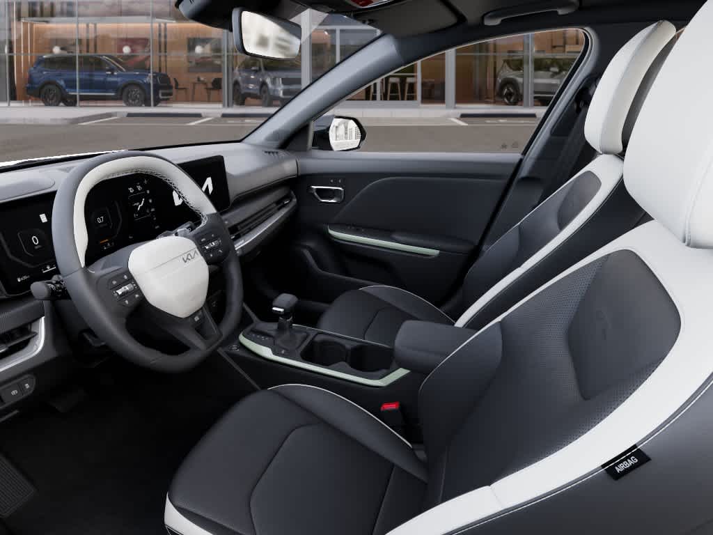2026 Kia K4 photo 17 of 27