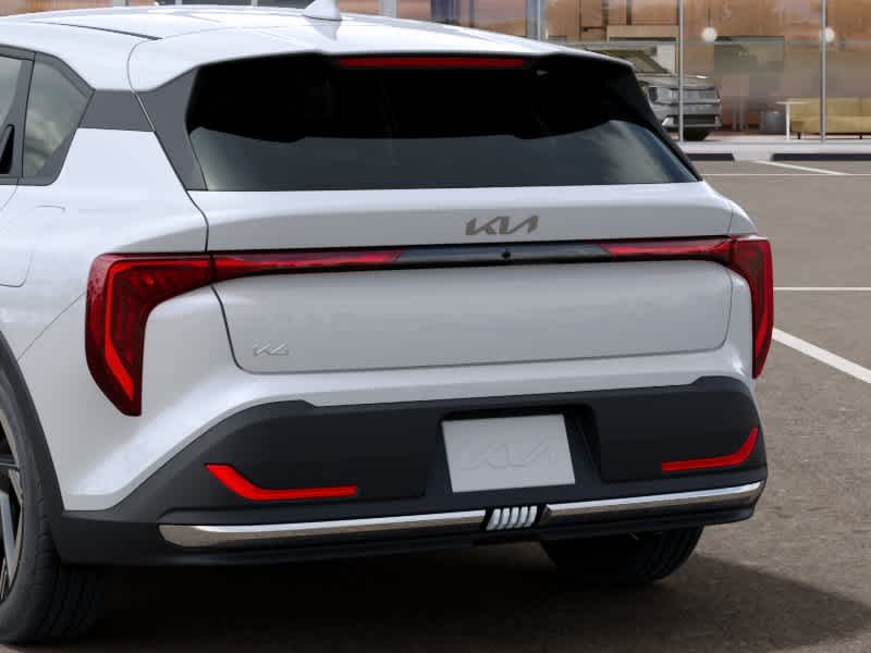 2026 Kia K4 Hatchback EX SWP/SNOW WHITE at Beck & Masten Kia