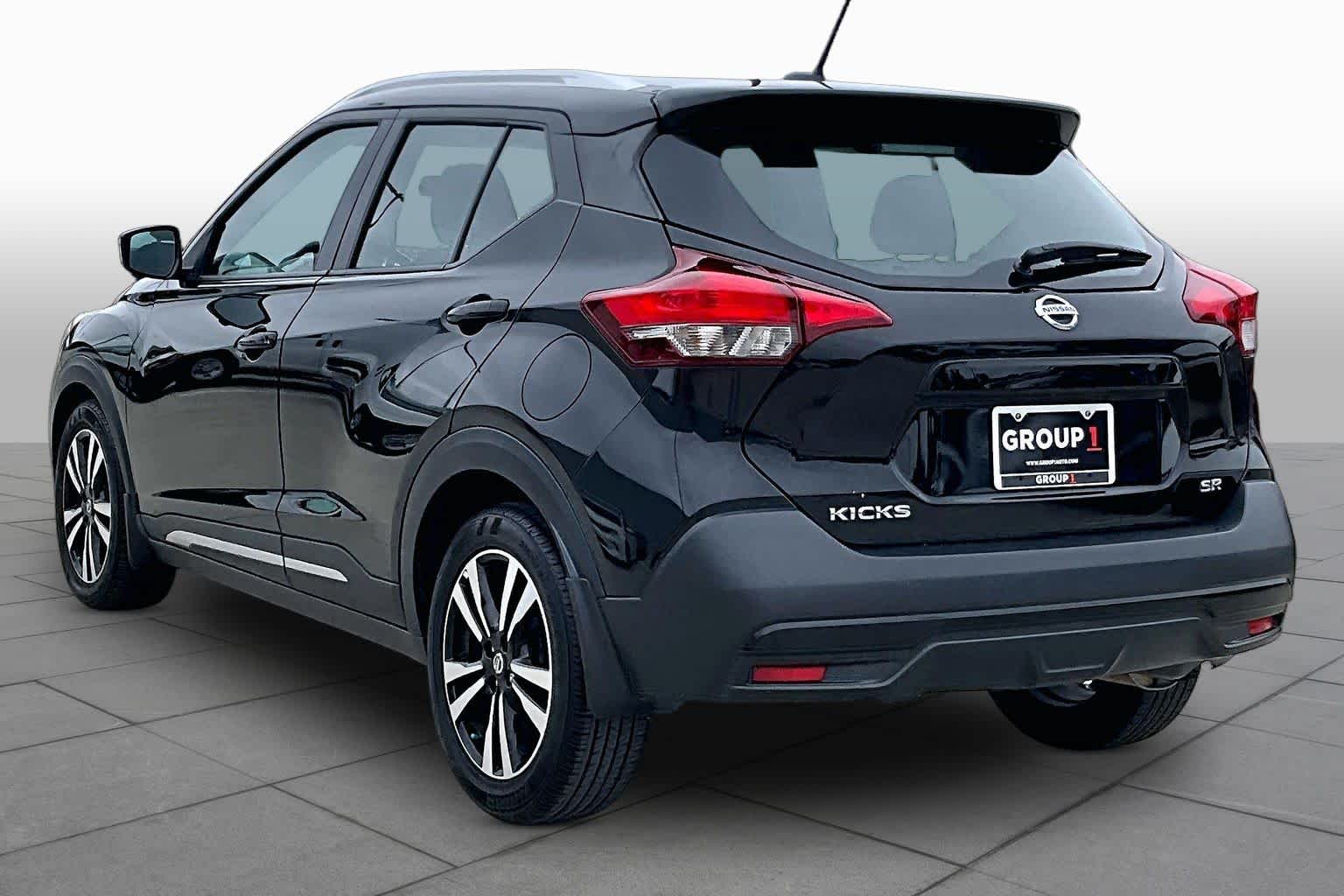 2018 Nissan Kicks SR Super Black at Group 1 Toyota Southwest