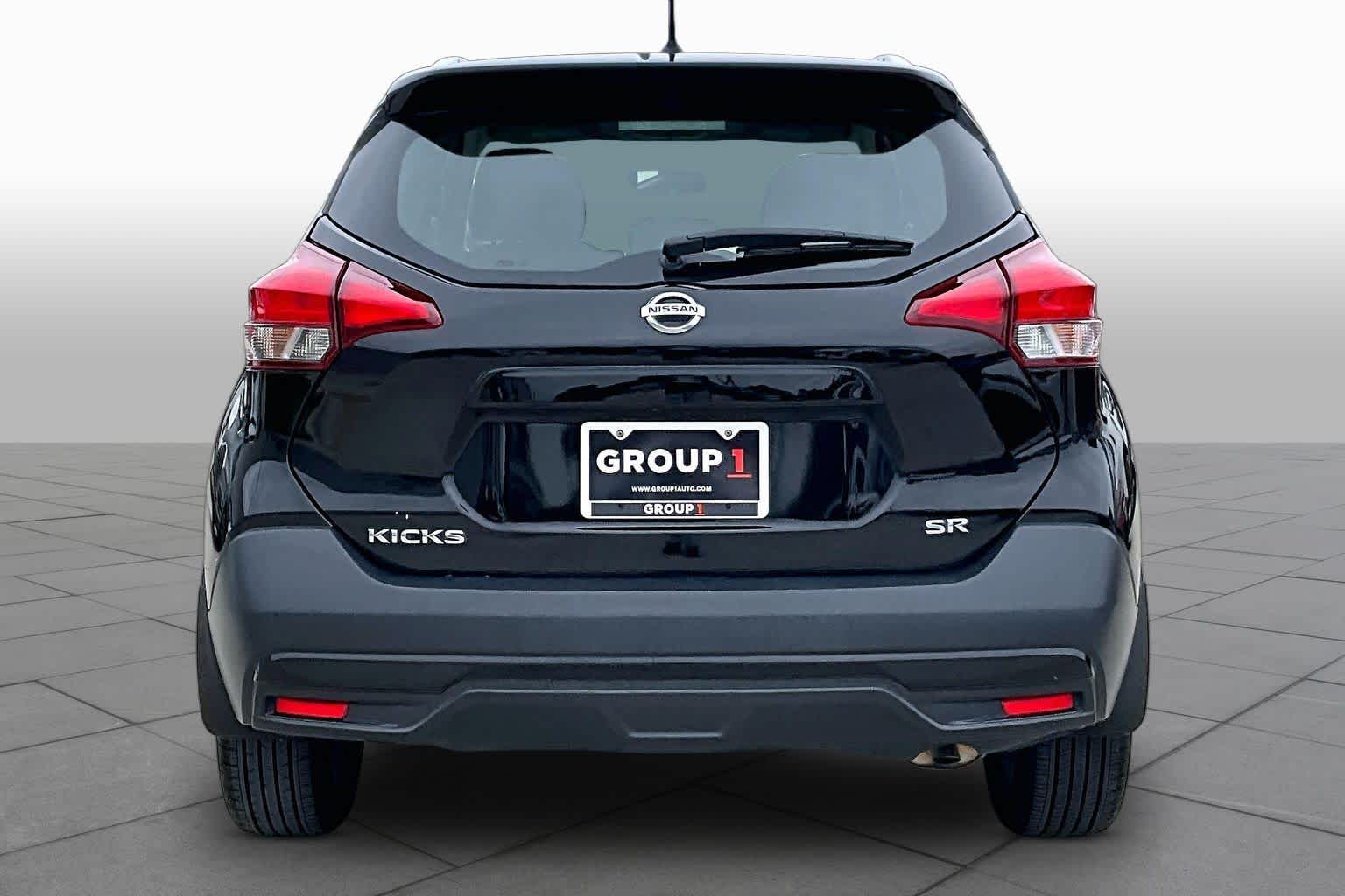 2018 Nissan Kicks SR Super Black at Group 1 Toyota Southwest