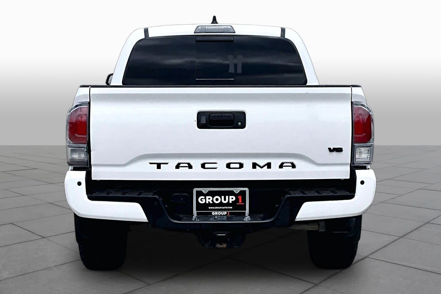 2023 Toyota Tacoma photo 5 of 36