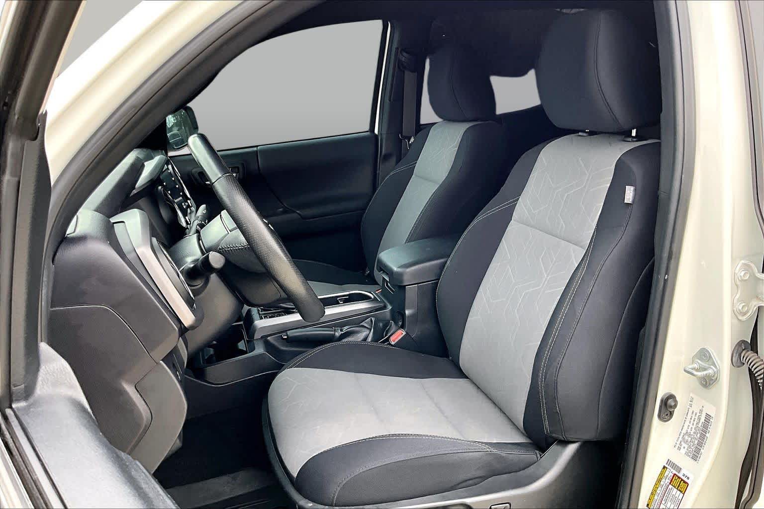 2023 Toyota Tacoma photo 15 of 67
