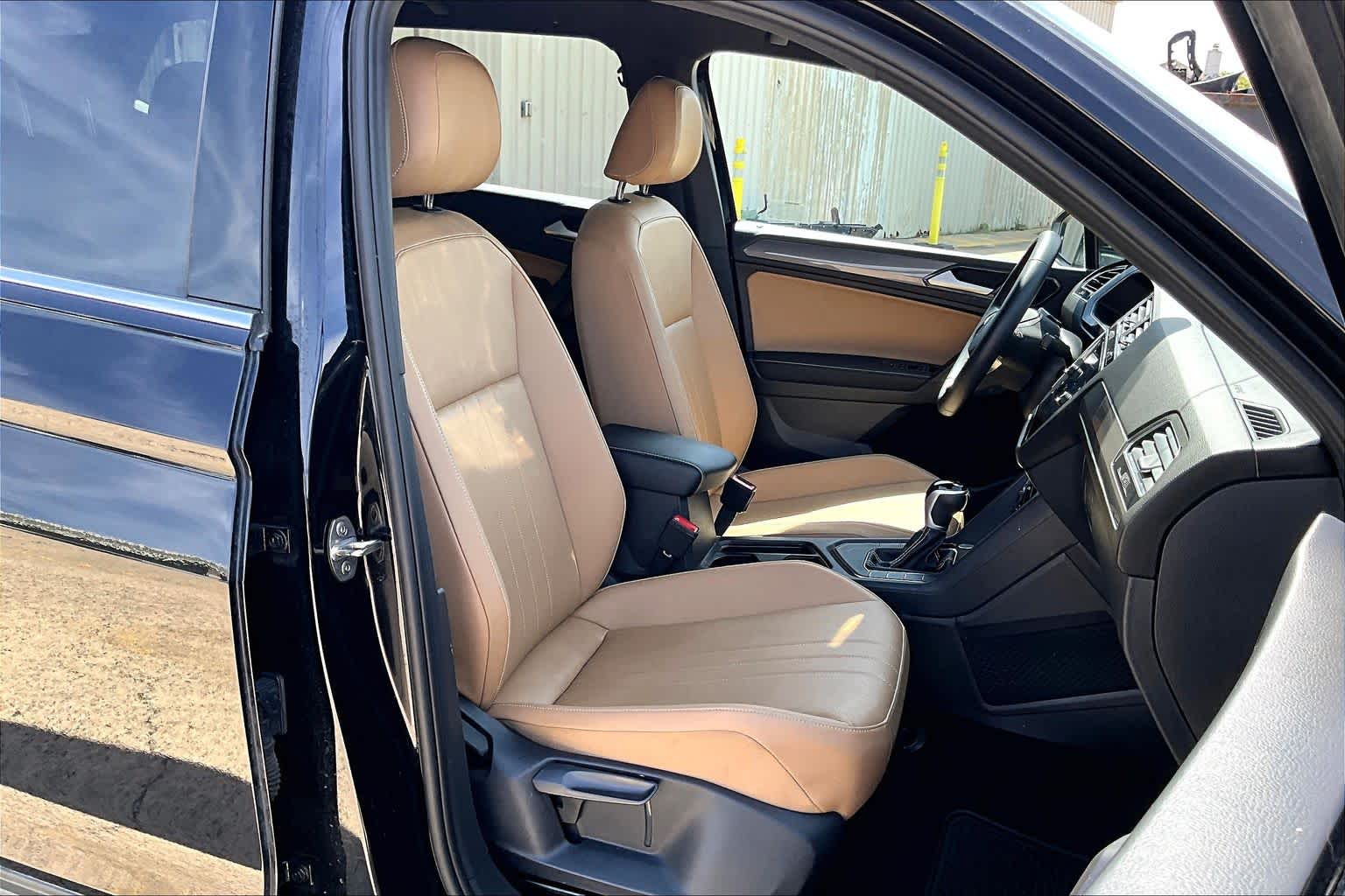 2023 Volkswagen Tiguan SE - 8