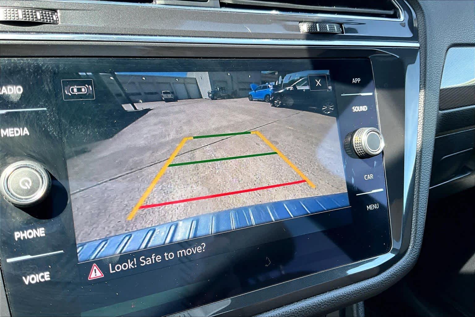 2023 Volkswagen Tiguan SE DEEP BLACK PEARL EFFECT at AutoNation Ford Gulf Fwy