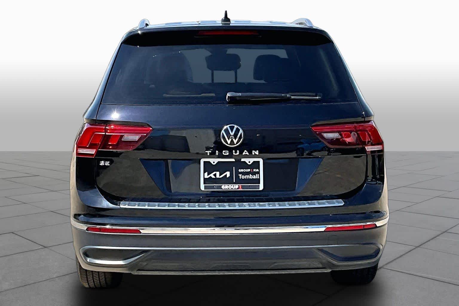 2023 Volkswagen Tiguan SE - 4