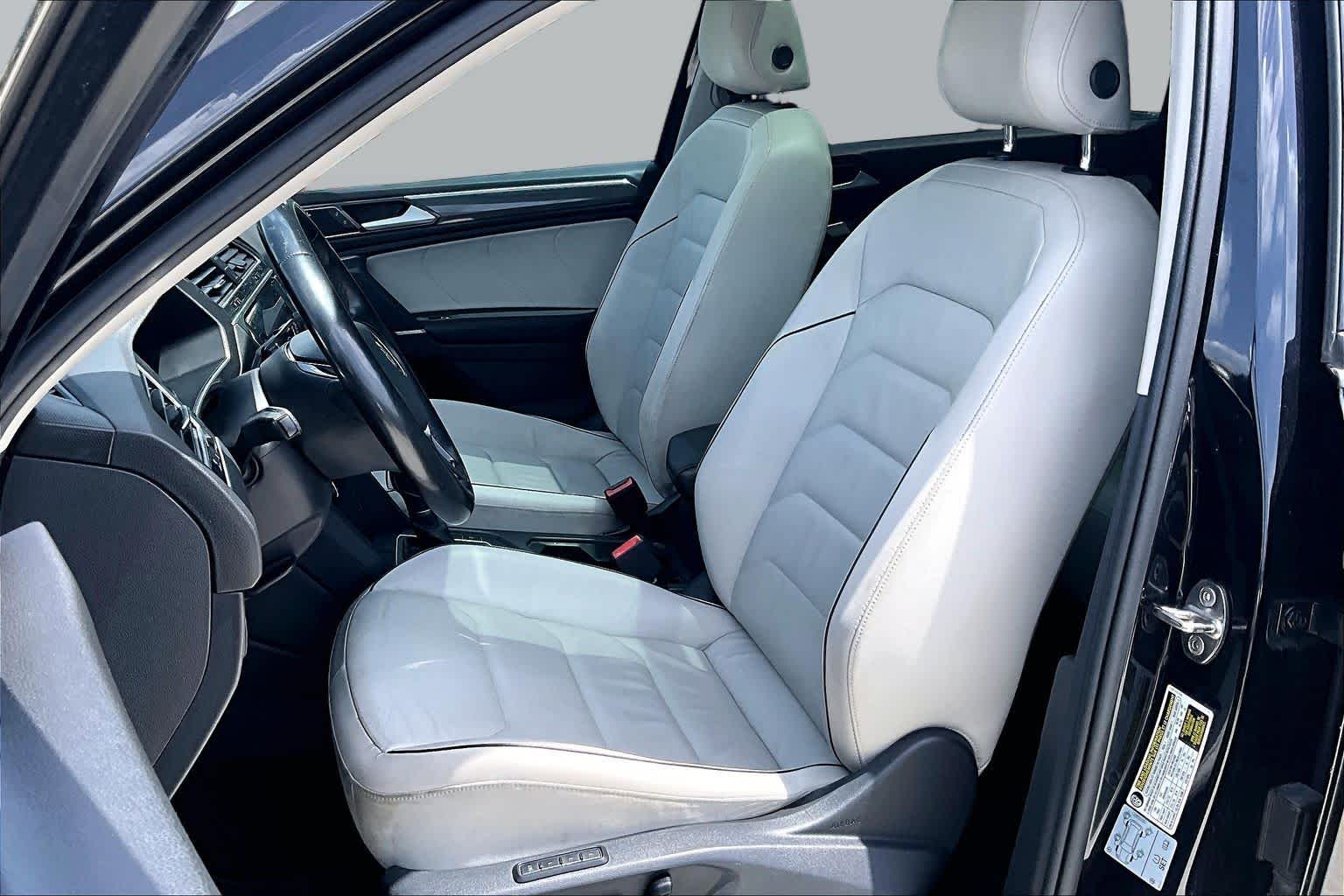 2018 Volkswagen Tiguan SEL Premium Deep Black Pearl Metallic at Lexus Southwest Houston