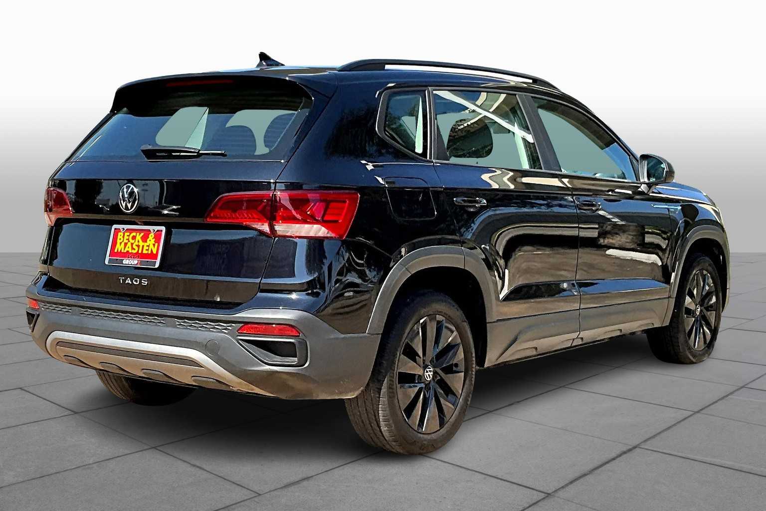 2022 Volkswagen Taos S Deep Black Pearl at HGreg Houston