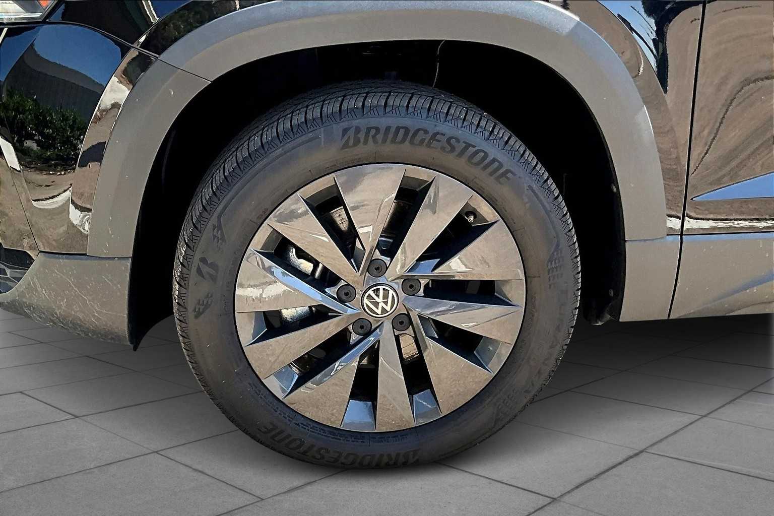 2022 Volkswagen Taos S Deep Black Pearl at HGreg Houston