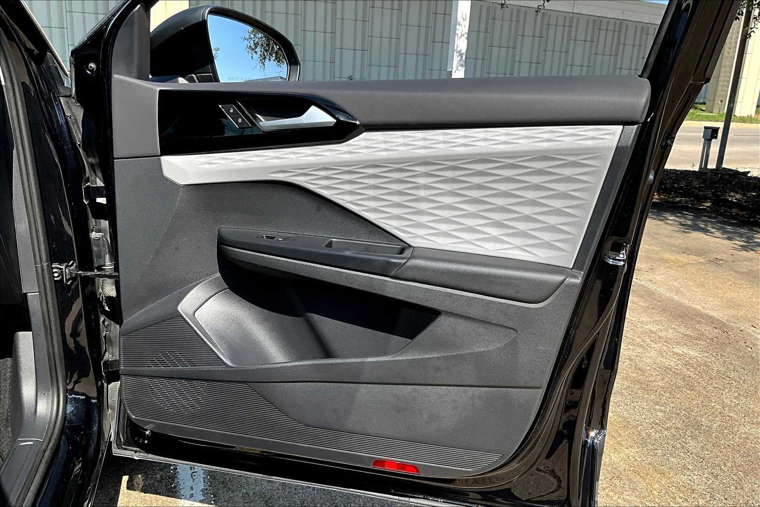 2022 Volkswagen Taos S Deep Black Pearl at HGreg Houston