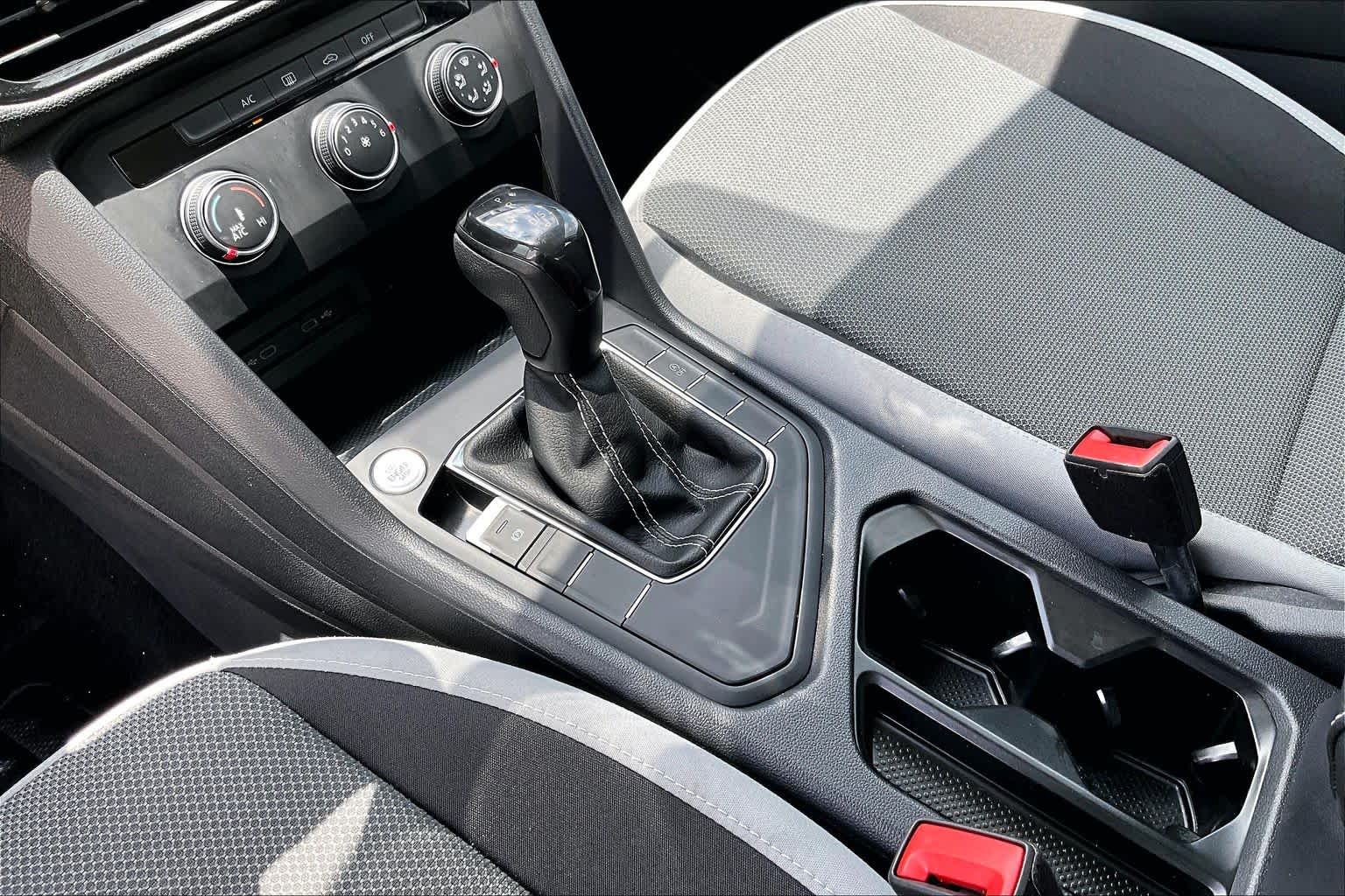 2022 Volkswagen Taos S Pure White at Westside Kia