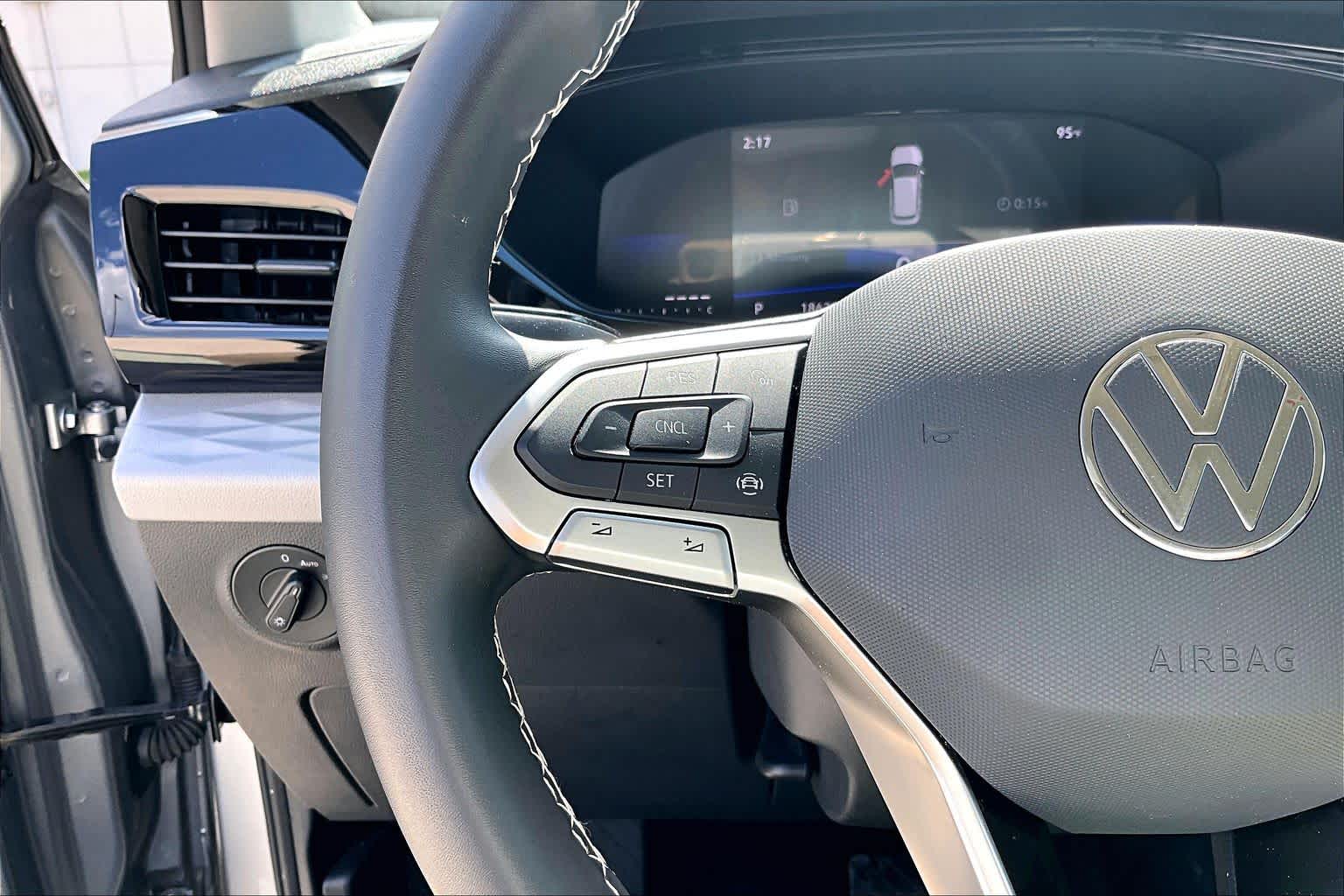 2023 Volkswagen Taos photo 43 of 63